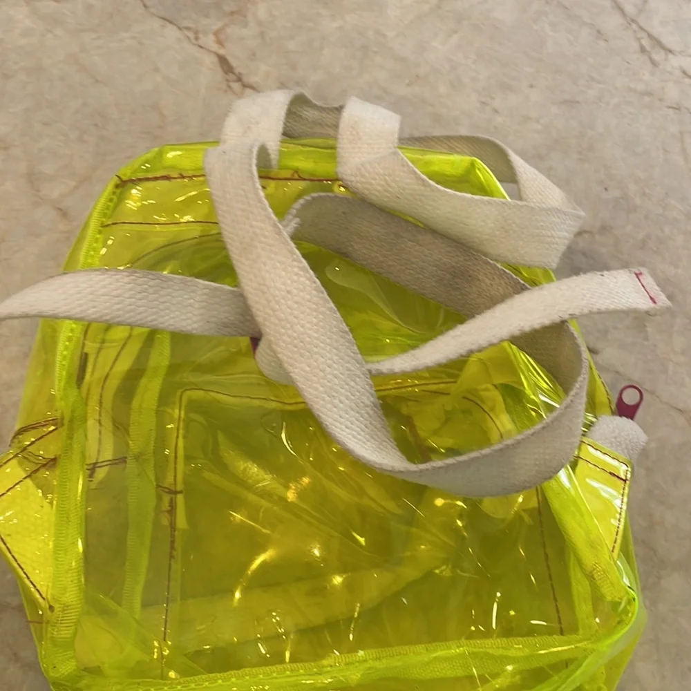 small backpack - Picture 2 of 4